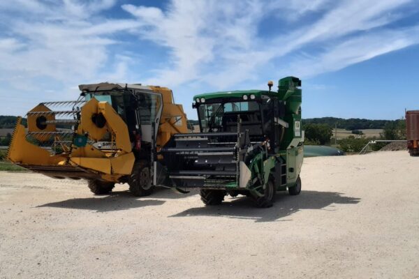 Bassin parisien_Moissoneuse Bassin parisien_Moissoneuse